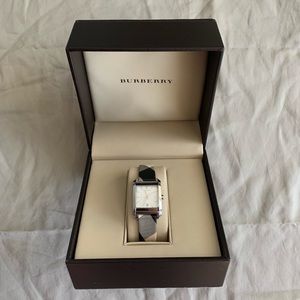 Burberry Women’s Watch (BU 1577)